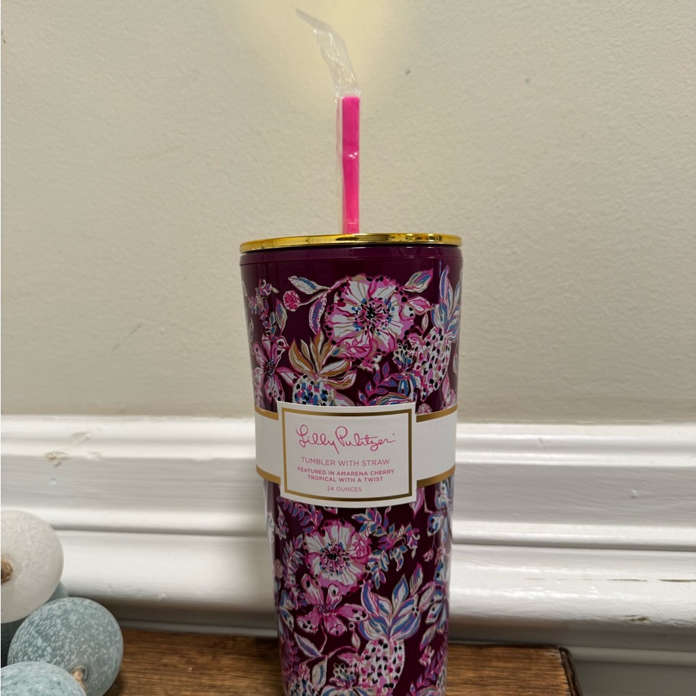 New Lilly Pulitzer Floral Tumbler - Picture 2 of 4